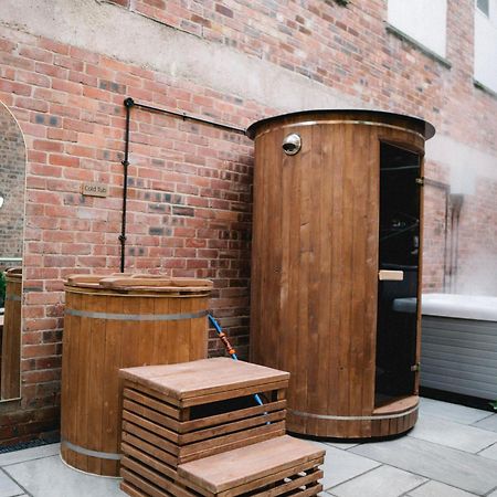 Magistrates Penthouse Suite - Town Centre Apartments With Spa Morpeth Eksteriør bilde